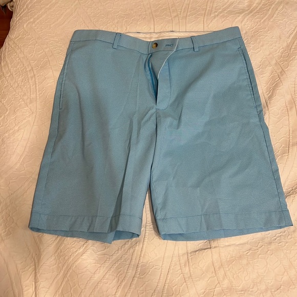 Greg Norman Golf Shorts. Size 34 - Picture 1 of 2
